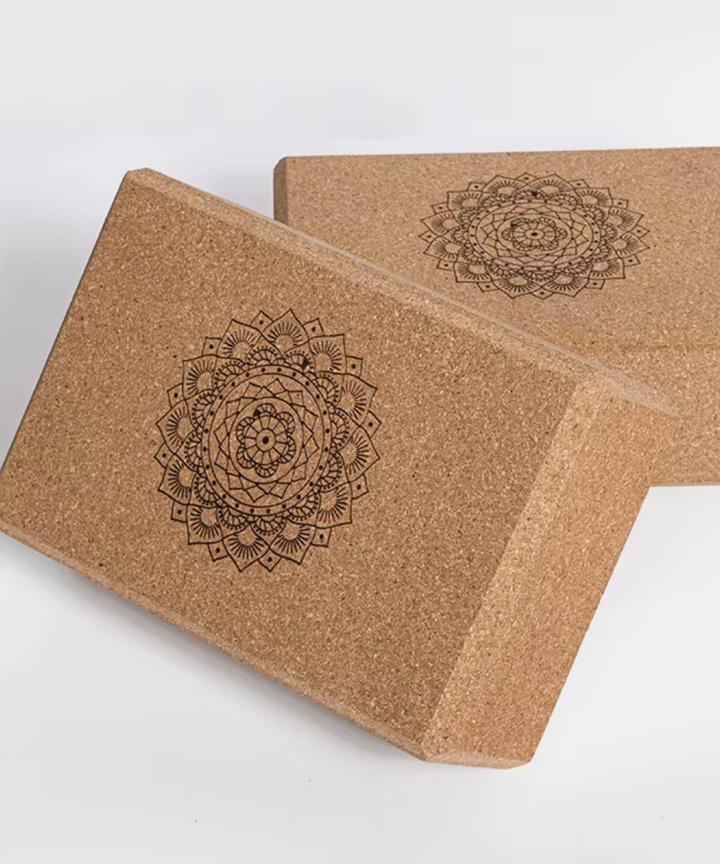 Schöne Kork-Yoga-Blöcke mit Mandala